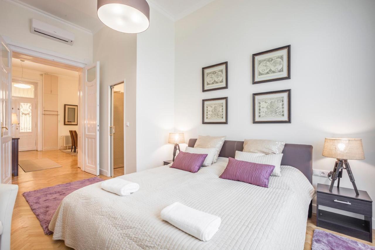 Modernized Unique Huge Central Apartment On 135Sqm — Fotók 2